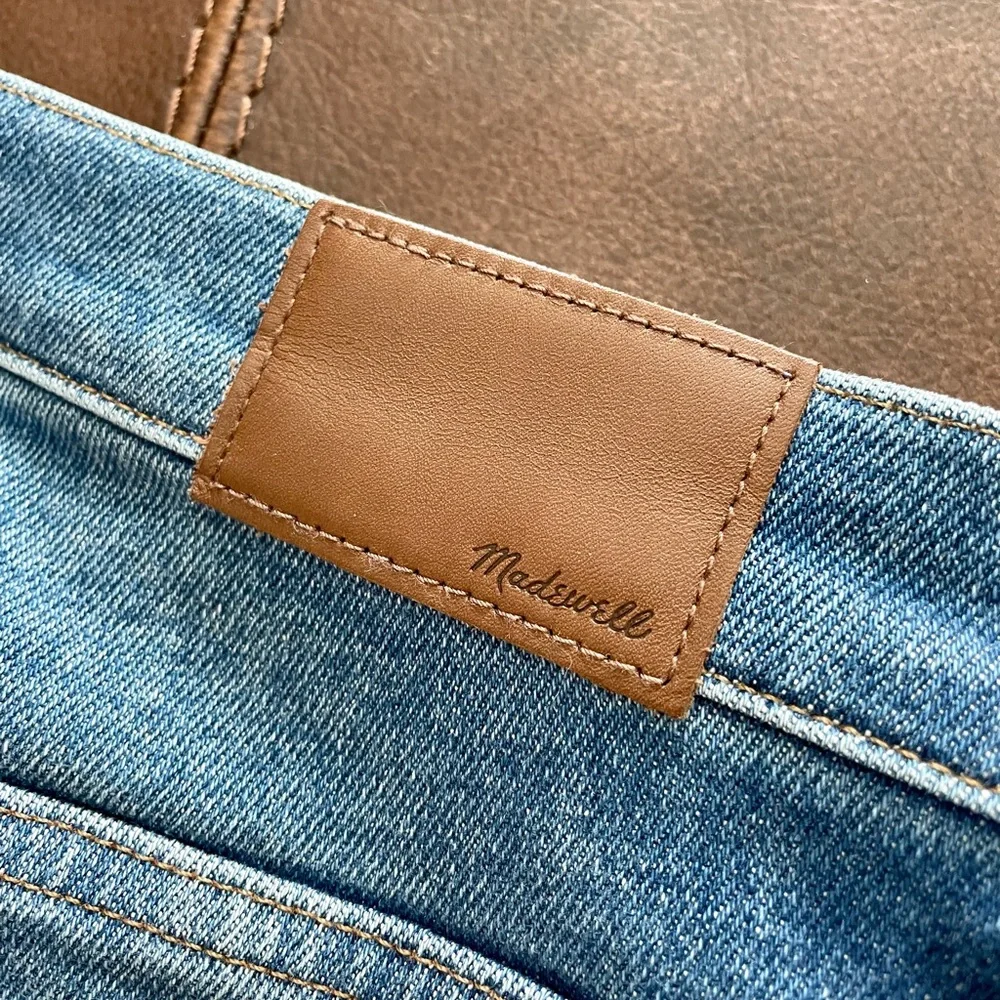 Madewell Denim Jeans: 10 inch high rise skinny crop. Size 29 tall. - Picture 2 of 9